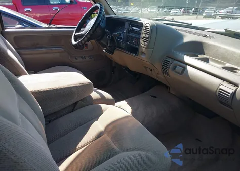 1996 Chevrolet Gmt-400 K1500 z USA, uszkodzony, nr VIN 2GCEK19M3T1102980